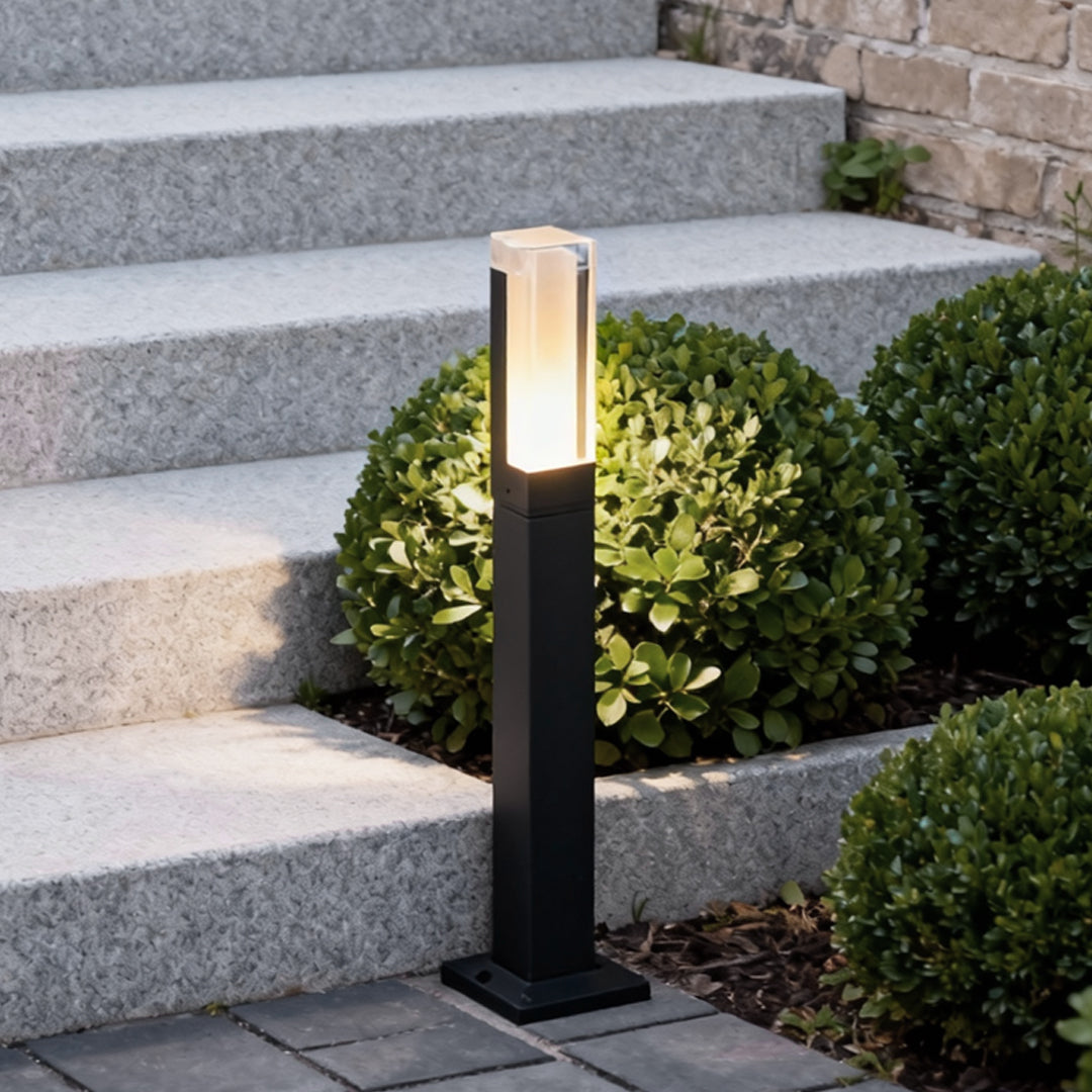 CubicLight | Modern Minimalist Aluminum LED Bollard Light for Outdoors