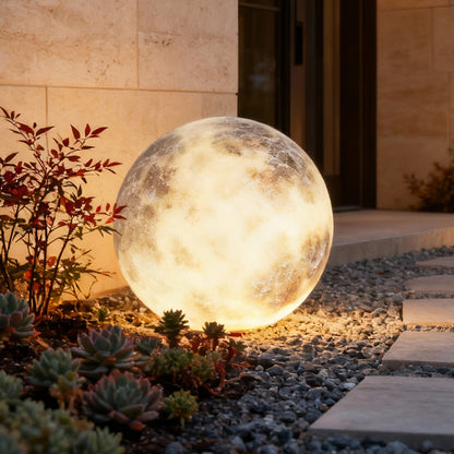 Lunara | Stylish Modern Outdoor Wall Light with Moon Shape Design
