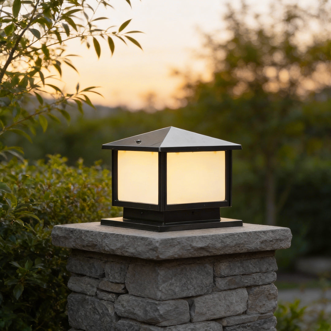 Solara | Modern Durable Solar Outdoor Pillar Garden Lights