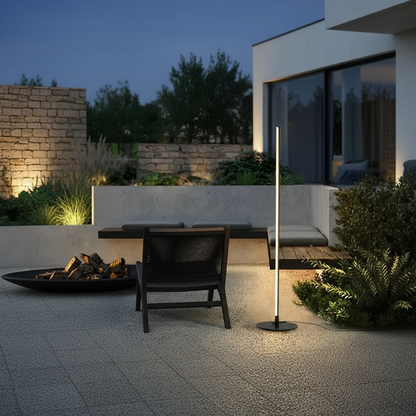 Modern Linear Outdoor Floor Lamp | IP65 Waterproof LED Garden Light