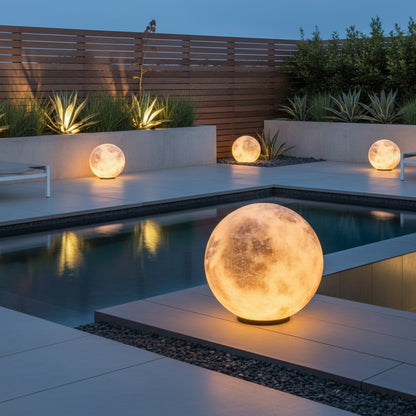 Lunara | Stylish Modern Outdoor Wall Light with Moon Shape Design